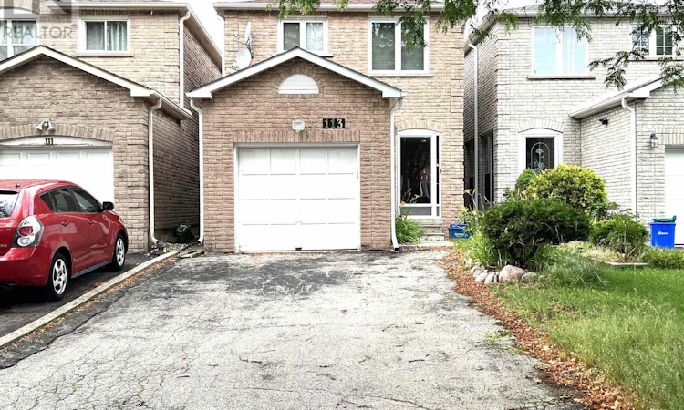 113 Stirling Crescent