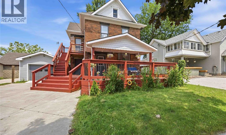 136 Durand Street