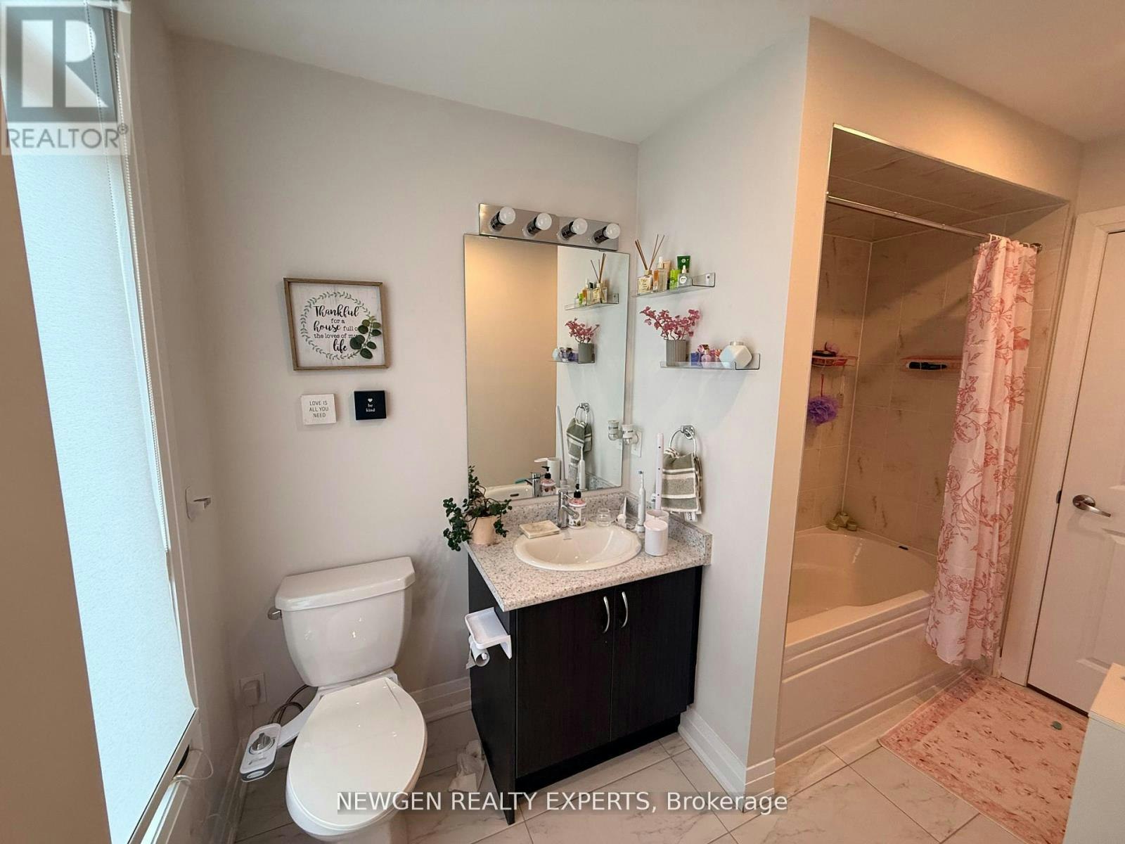 14 Wild Rose Gardens W, Toronto, ON, M6L 0A5 - 6