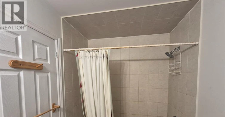1756 Daytona Avenue, Windsor, ON, N9B 3W5 - 7