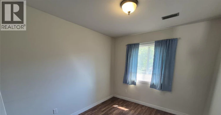 1756 Daytona Avenue, Windsor, ON, N9B 3W5 - 8