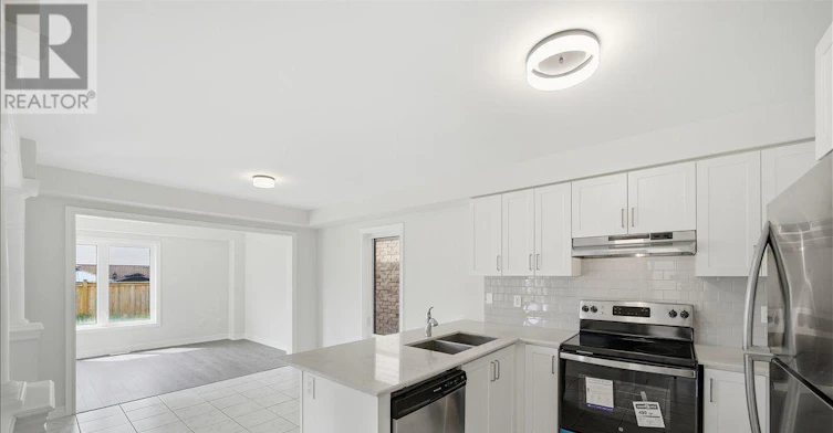 226 Bruce Cameron Drive, Clarington, ON, L1C 0W3 - 17