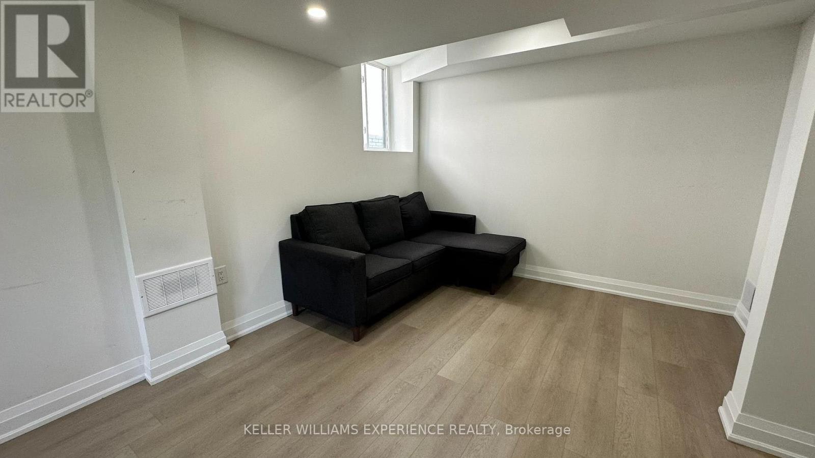 106 Sebastian Street, Blue Mountains, ON, N0H 1J0 - 6