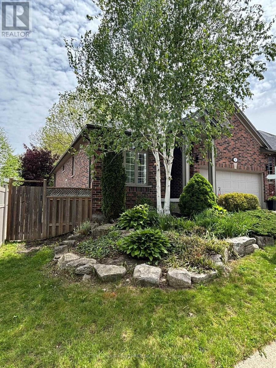 1-1617 Shore Road, London, ON, N6K 5C3