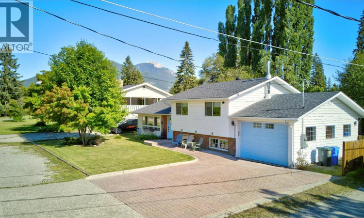 506 5th Street