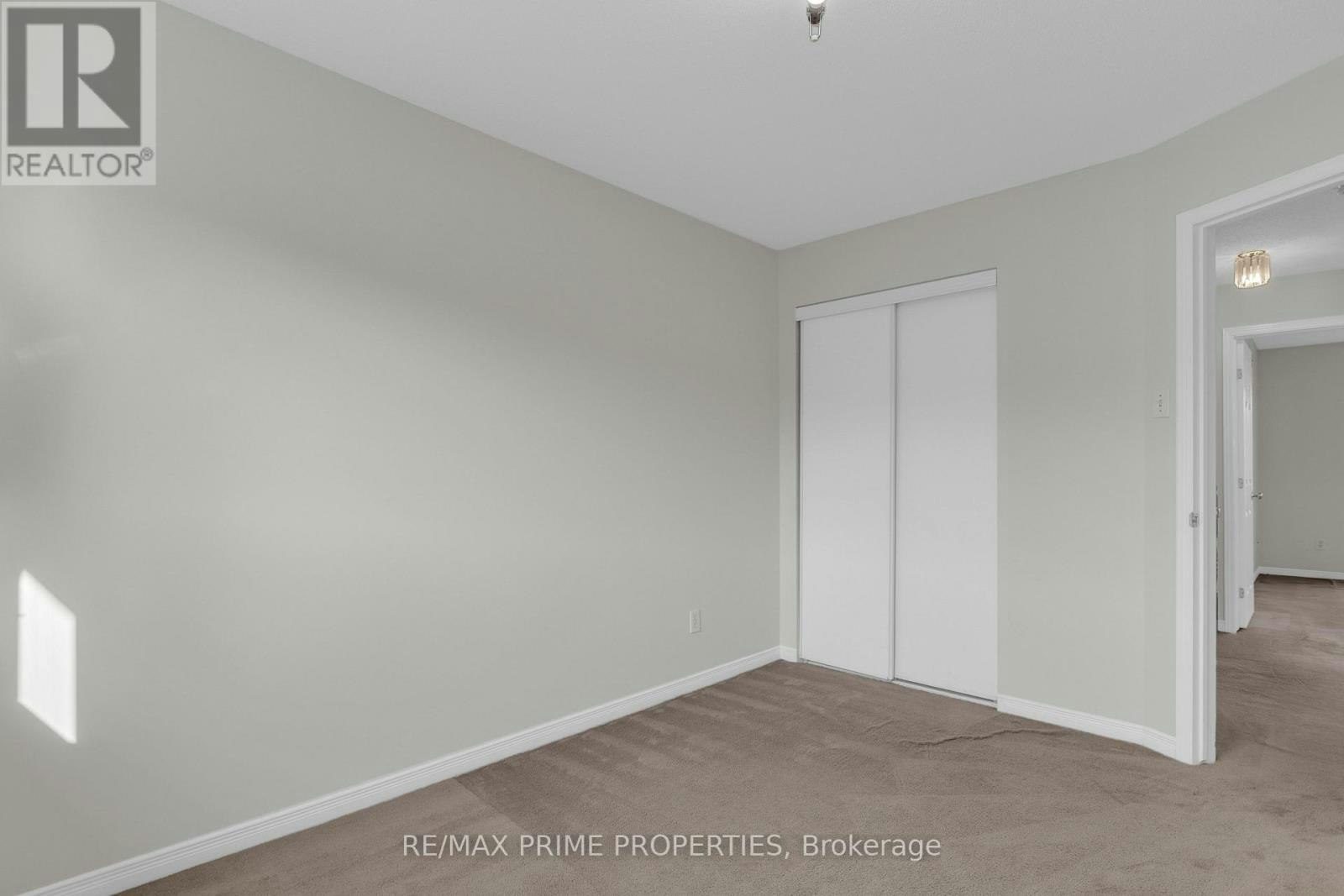 246 Duntroon Circle, Ottawa, ON, K1T 4C6 - 20