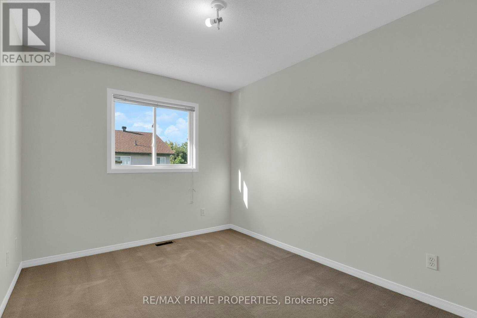 246 Duntroon Circle, Ottawa, ON, K1T 4C6 - 19