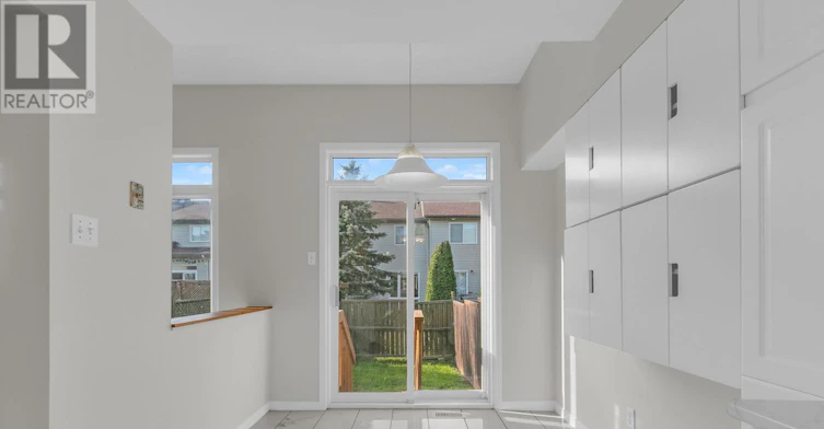 246 Duntroon Circle, Ottawa, ON, K1T 4C6 - 17