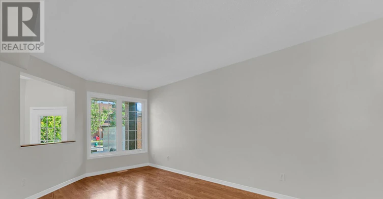 246 Duntroon Circle, Ottawa, ON, K1T 4C6 - 8