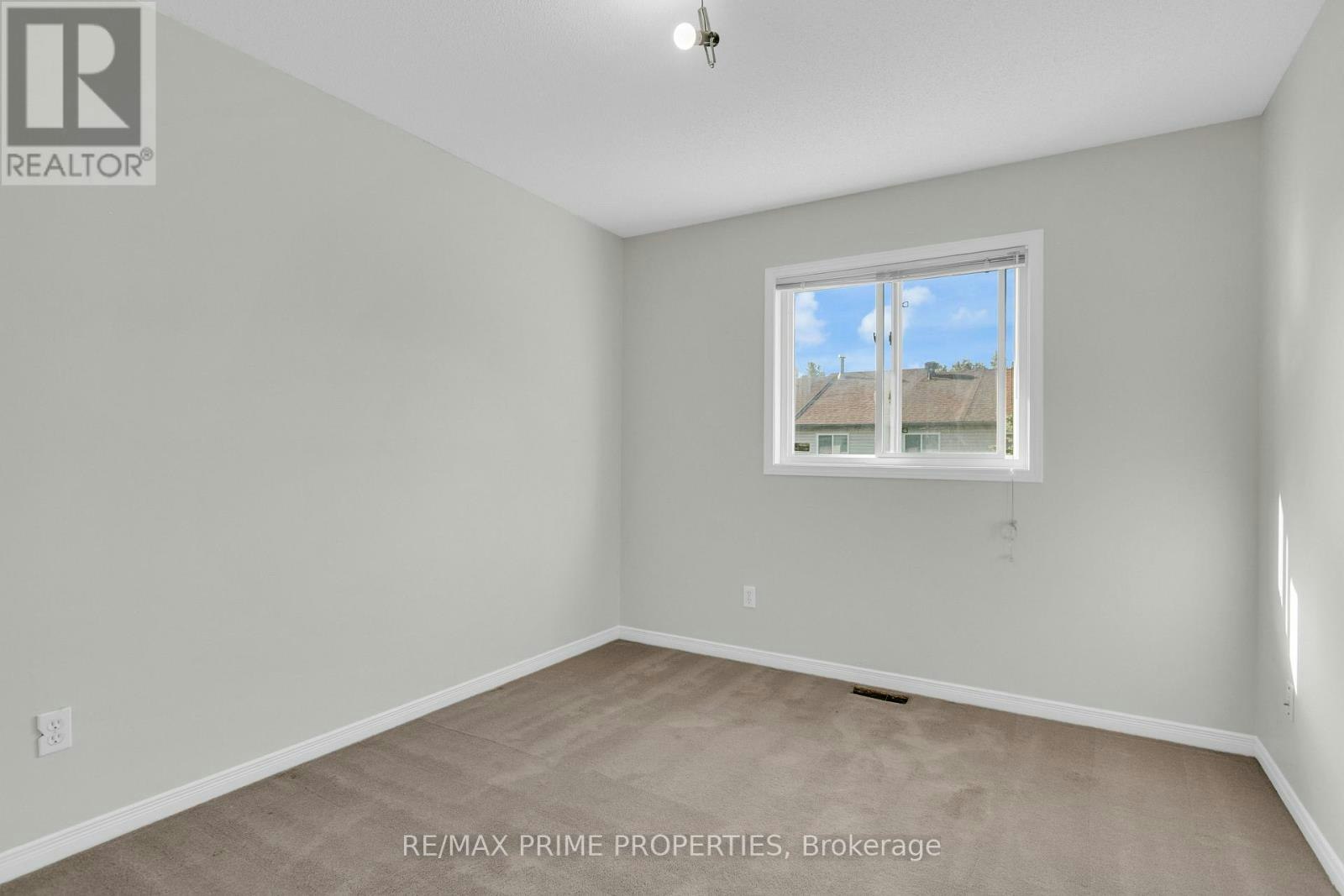 246 Duntroon Circle, Ottawa, ON, K1T 4C6 - 21