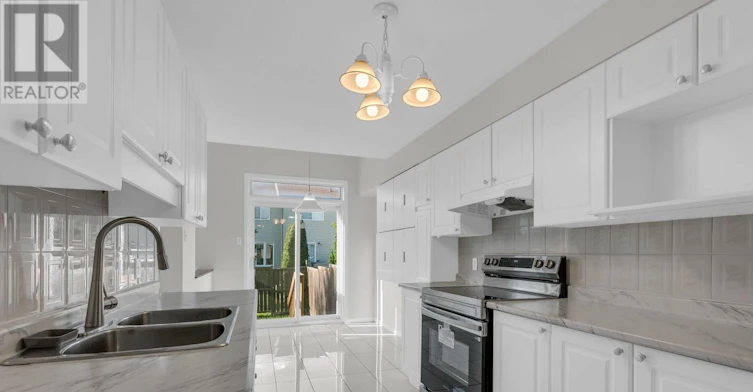 246 Duntroon Circle, Ottawa, ON, K1T 4C6 - 14