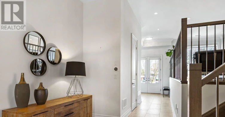 8 Willowbrook Road, Toronto, ON, M8Z 4A7 - 9