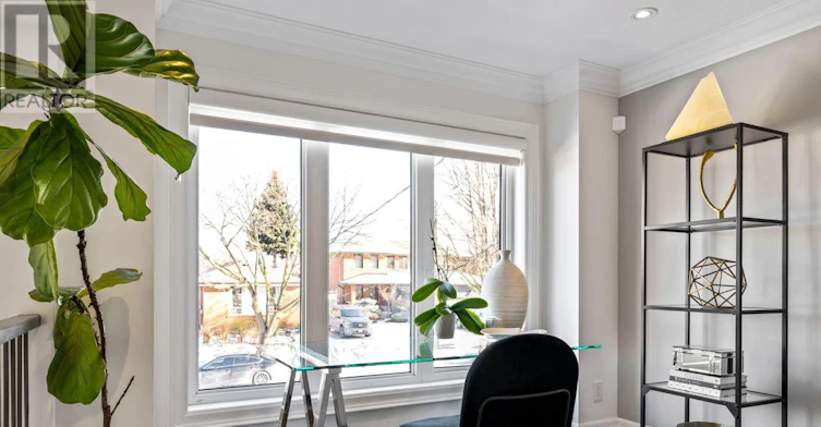 8 Willowbrook Road, Toronto, ON, M8Z 4A7 - 12