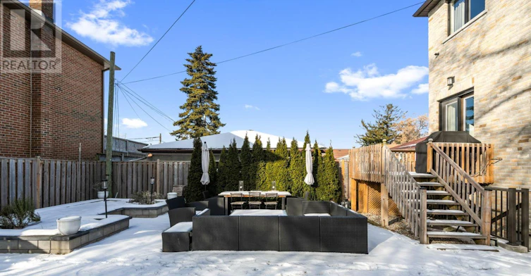 8 Willowbrook Road, Toronto, ON, M8Z 4A7 - 36