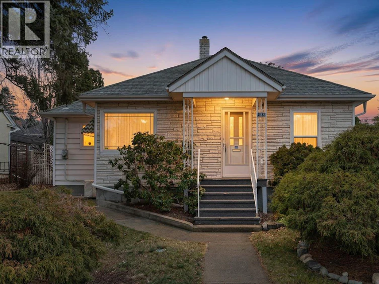 1045 Dominion Street, Kamloops, BC, V2C 2Y4