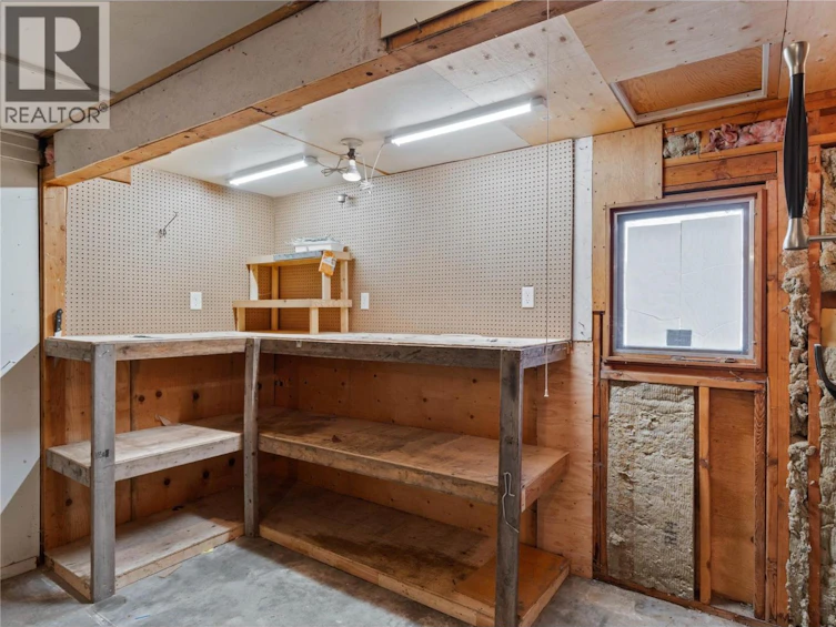 1045 Dominion Street, Kamloops, BC, V2C 2Y4 - 20
