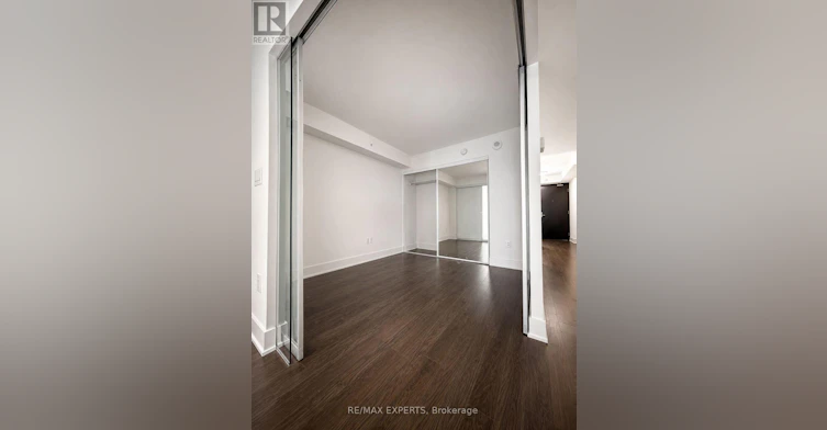 318-955 Bay Street, Toronto, ON, M5S 2A2 - 10