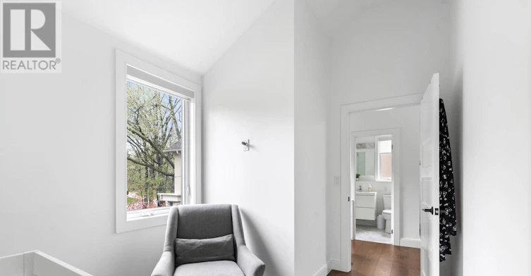 17 Old Oak Road, Toronto, ON, M9A 2V9 - 17