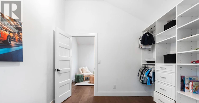17 Old Oak Road, Toronto, ON, M9A 2V9 - 20