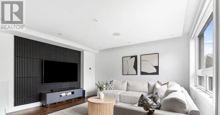 17 Old Oak Road, Toronto, ON, M9A 2V9 - 10