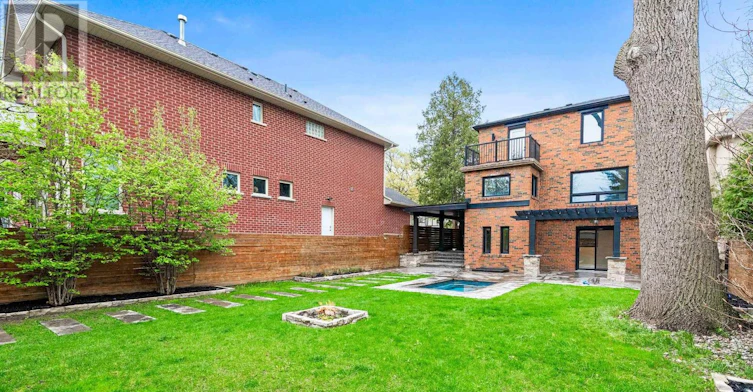 17 Old Oak Road, Toronto, ON, M9A 2V9 - 36