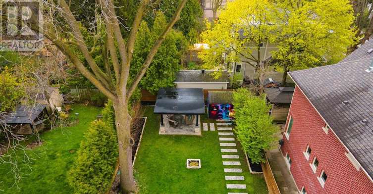 17 Old Oak Road, Toronto, ON, M9A 2V9 - 40