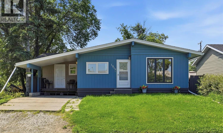 1919 14th Street W