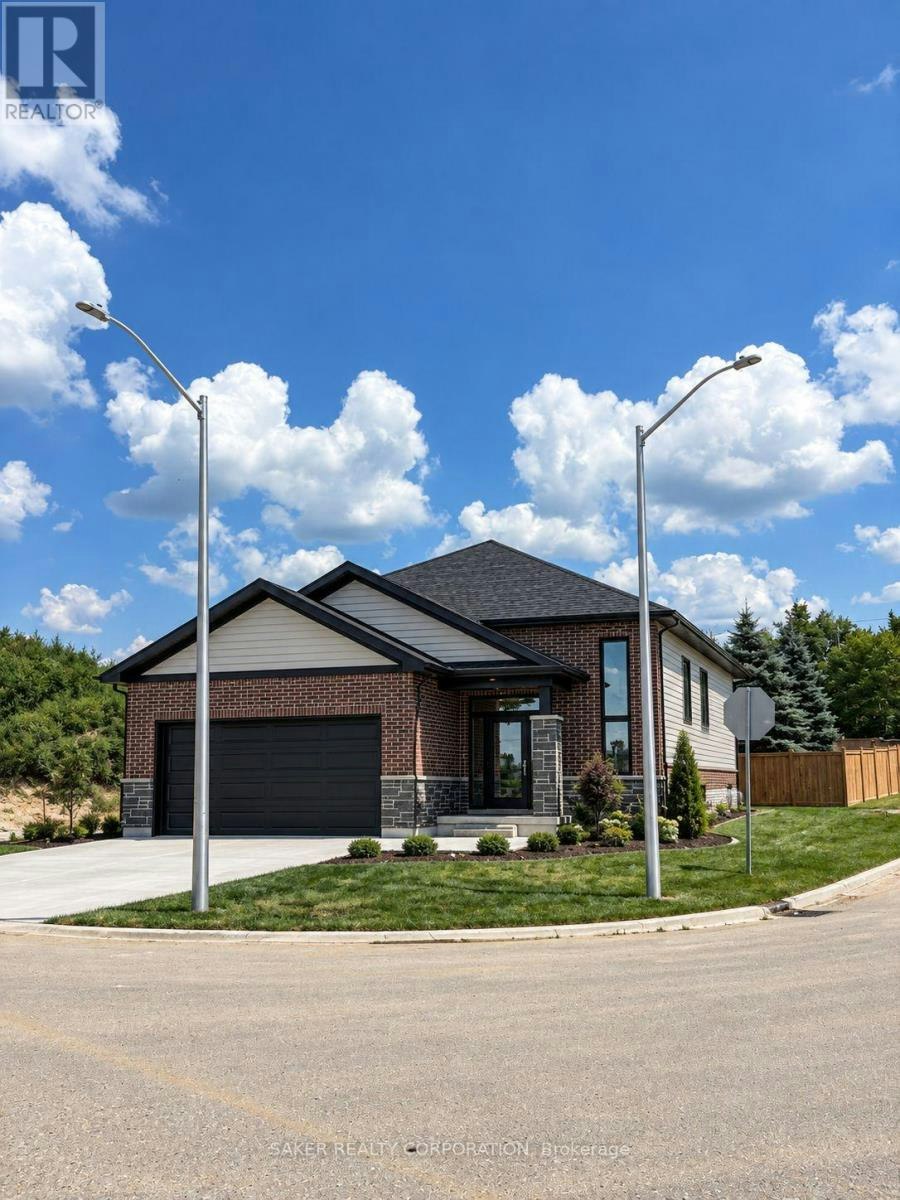 547 Regent Street, Strathroy, ON, N0L 1W0