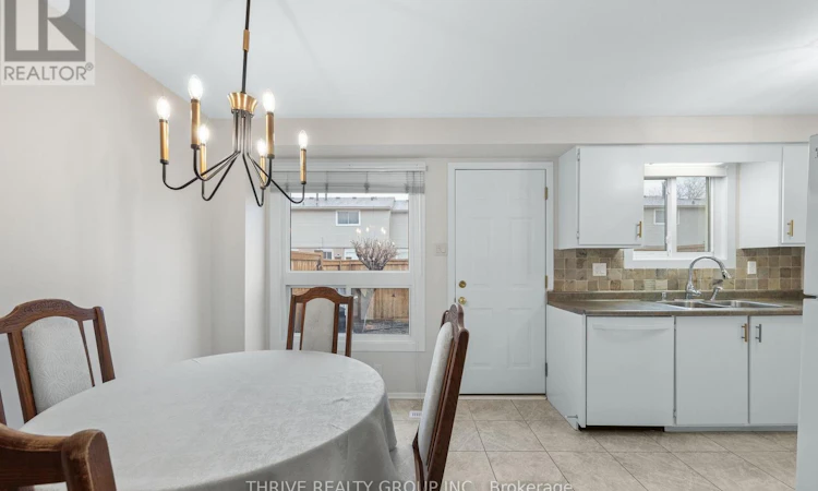 12-210 Carlyle Drive