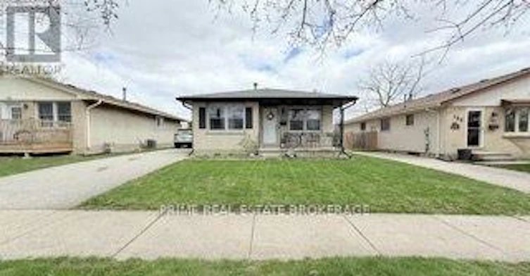 102 Patience Crescent, London, ON, N6E 2L1