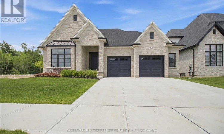 876 Eagletrace Drive