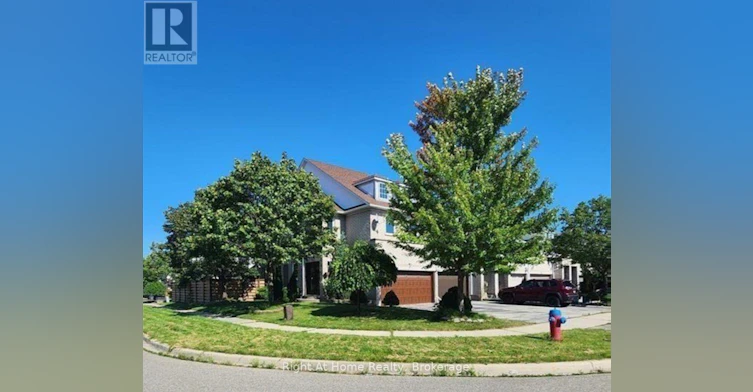 2070 White Dove Circle, Oakville, ON, L6M 3R7