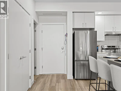 410-1111 Frost Road - 5
