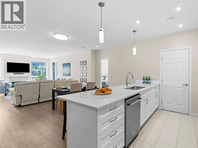 1206-3346 Skaha Lake Road, Penticton, BC, V2A 0H6 - 6