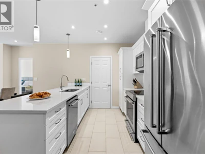 1206-3346 Skaha Lake Road - 5