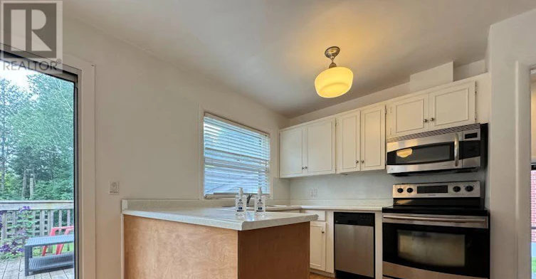 MAIN-73 Eugenia Street, Barrie, ON, L4M 1P9 - 12