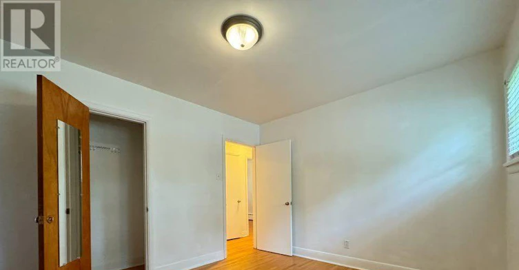 MAIN-73 Eugenia Street, Barrie, ON, L4M 1P9 - 17