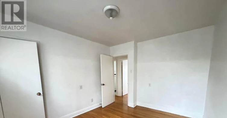 MAIN-73 Eugenia Street, Barrie, ON, L4M 1P9 - 13