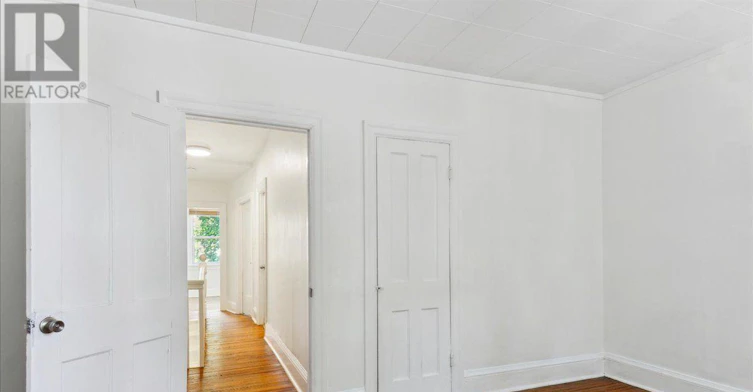 162 Jones Avenue, Toronto, ON, M4M 3A3 - 21