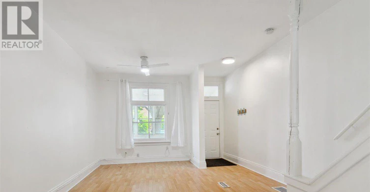 162 Jones Avenue, Toronto, ON, M4M 3A3 - 10