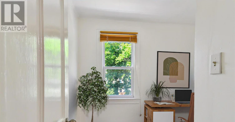 162 Jones Avenue, Toronto, ON, M4M 3A3 - 30