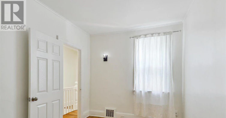 162 Jones Avenue, Toronto, ON, M4M 3A3 - 28