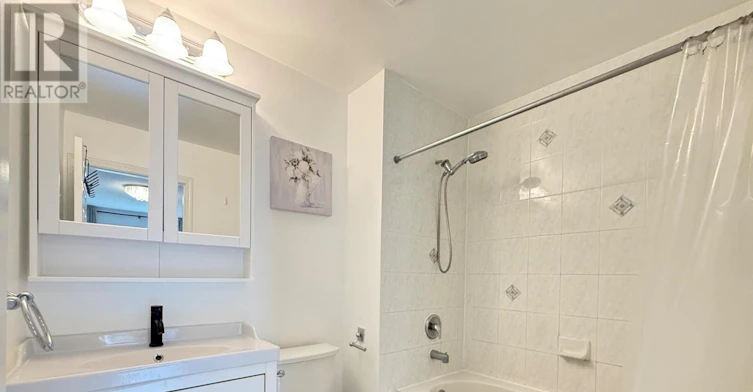 16-20 St Moritz Way, Markham, ON, L3R 4G4 - 17