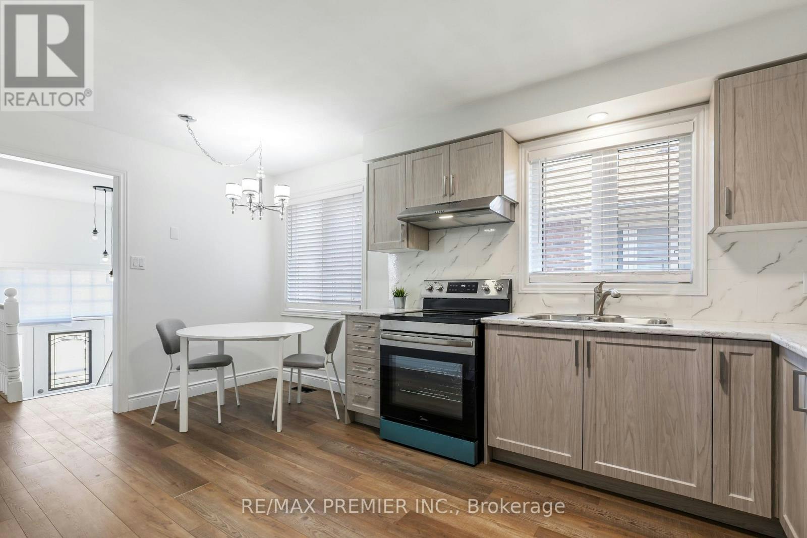 45 Roughley Street, Bradford West Gwillimbury, ON, L3Z 3B3 - 7