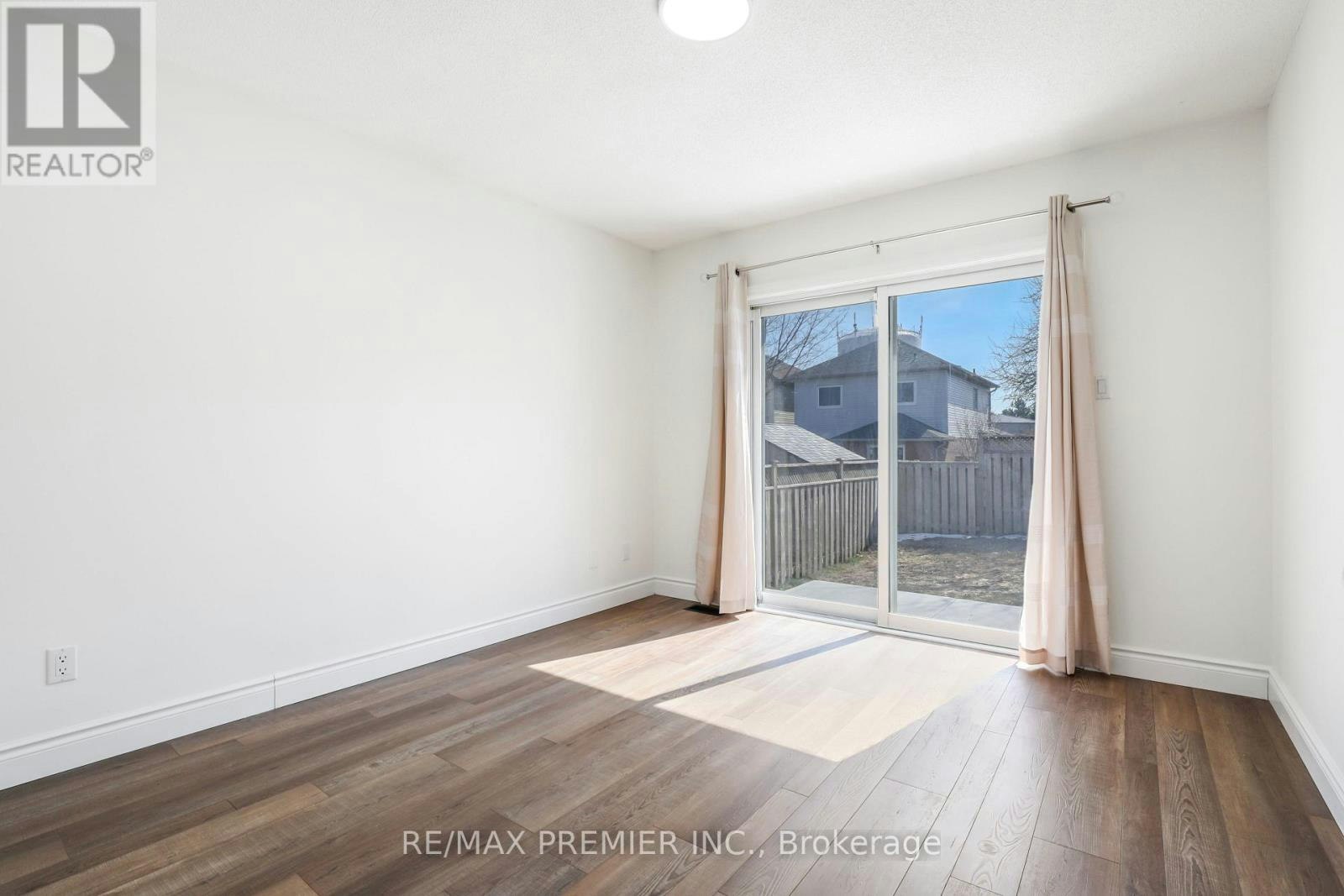 45 Roughley Street, Bradford West Gwillimbury, ON, L3Z 3B3 - 15