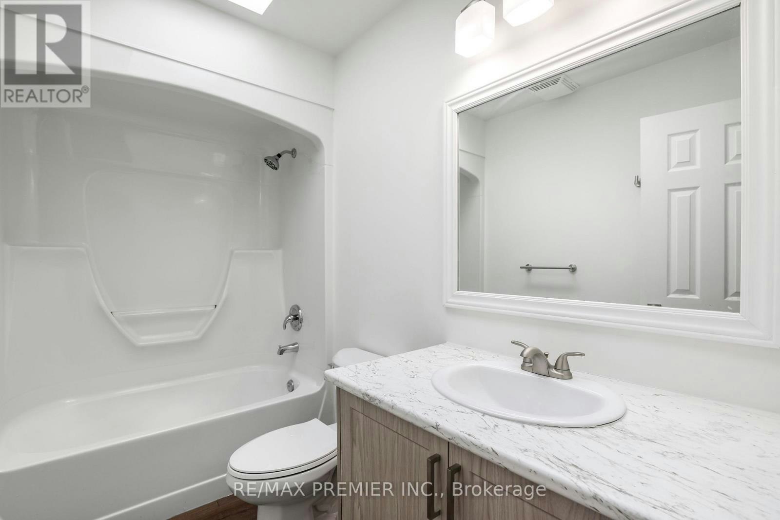 45 Roughley Street, Bradford West Gwillimbury, ON, L3Z 3B3 - 13