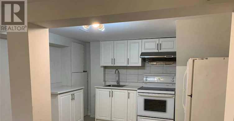 189 Taylor Mills Drive N, Richmond Hill, ON, L4C 2T5 - 2