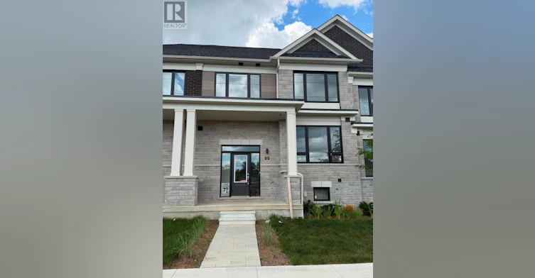 293 Lindsay Street N, Kawartha Lakes, ON, K9V 0T4