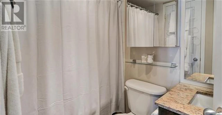 7-11 Niagara Street, Toronto, ON, M5V 3N9 - 8
