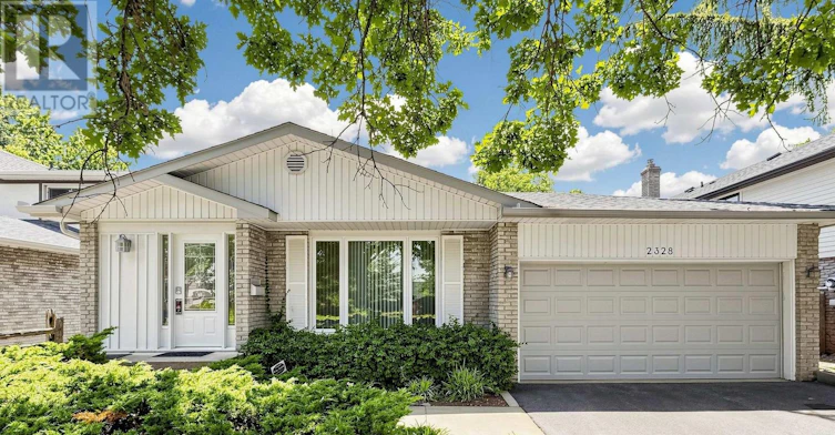 2328 Yolanda Drive, Oakville, ON, L6L 2H6